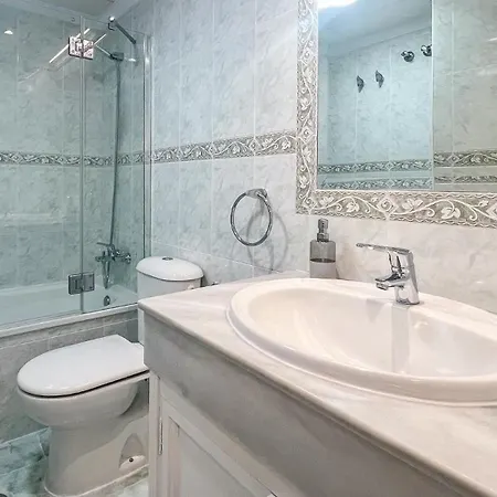 Oleholidays Costabella 2 Junto Al Mar Апартаменти Марбелья