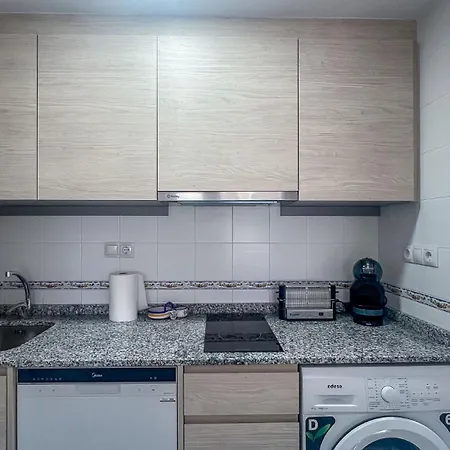 Oleholidays Costabella 2 Junto Al Mar * Marbella